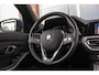 BMW 3-Serie Touring 330e Business Edition Plus | 1e eigenaar | BTW auto | Leer | Camera | Sportstuur | 17 inch | Rijmodus | Bluetooth | Cruise control