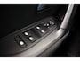 Peugeot e-2008 EV Active Pack 50kWh 3 fase [ Navi LED Apple/Android Lane assist ]