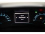 Peugeot e-2008 EV Active Pack 50kWh 3 fase [ Navi LED Apple/Android Lane assist ]