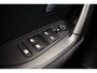 Peugeot e-2008 EV Active Pack 50kWh 3 fase [ Navi LED Apple/Android Lane assist ]