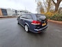 Opel Vectra Wagon 1.8-16V Executive NETTE AUTO RIJDT EN SCHAKELT GOED