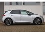 Volkswagen ID.3 204pk Life 58 kWh | Stuurverwarming | Stoelverwarming | Navigatie