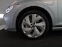 Volkswagen Golf 1.5 eHybrid Life Edition 204 pk Automaat (DSG) | Verlengde garantie | Navigatie via App | Parkeersensoren (Park assist) | Achteruitrijcamera | Adaptieve cruise control |