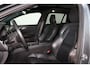 Volvo V60 T5 Inscription - Panorama/schuifdak - IntelliSafe Assist & Surround - 360º Camera - Harman/Kardon audio - Adaptieve LED koplampen - Verwarmde voorstoelen, stuur & achterbank - Parkeersensoren voor & achter - Head up display - Standkachel - Extra getint glas - Elektr. inklapbare trekhaak - 18' LMV