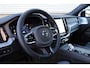 Volvo XC60 2.0 T8 Plug-in hybrid AWD Ultra Black Edition | Head-up | B&W | Luchtvering | 360 Camera | Panoramadak
