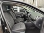 Renault Clio 0.9 TCe Limited | Navi | Cruise | Sensoren Achter | Bluetooth