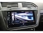 Volkswagen Tiguan 1.4 TSI eHybrid R-Line Business+ ACC/PDC Leder Elek.Stoelen Memory 20''LM Trekhaak. 24 maanden garantie mogelijk (*vraag naar de voorwaarden)