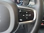 Volvo V90 2.0 T6 Plug-in hybrid AWD Ultimate Bright | Trekhaak | Panorama schuifdak | Lederen bekleding | Stoel en stuurverwarming | Elektrisch bedienbare voorstoelen met geheugen | Camera | HUD | Luchtvering |