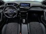 Peugeot e-208 EV GT 51 kWh 156pk | Accu SOH 97,8% | 410km WLTP Actieradius | Navigatie | Panoramadak | Camera v+a | Adaptieve cruise control | Leder/Alcantara | Stoel elektrisch+verwarmd+massage | Full Led koplampen | Climate Control | Parkeersensoren v+a | Keyless | Dodehoeksensor | Warmtepomp | Draadloze telefoonlader | Donker getint glas | 17" lichtmetalen velgen |