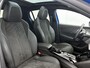 Peugeot e-208 EV GT 51 kWh 156pk | Accu SOH 97,8% | 410km WLTP Actieradius | Navigatie | Panoramadak | Camera v+a | Adaptieve cruise control | Leder/Alcantara | Stoel elektrisch+verwarmd+massage | Full Led koplampen | Climate Control | Parkeersensoren v+a | Keyless | Dodehoeksensor | Warmtepomp | Draadloze telefoonlader | Donker getint glas | 17" lichtmetalen velgen |