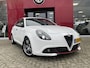 Alfa Romeo Giulietta 1.4 Turbo MultiAir Super | Xenon | Stoelverwarming | Carbon delen | Veloce bumpers Bose