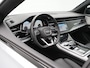 Audi Q8 55 TFSI e 381 pk quattro S-Line Panorama Matrix Led Camera Luchtvering Stoelverwarming Navigatie Carplay 16