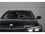 BMW 3-Serie Touring 320i M-Sport Shadow CarPlay Camera 19"