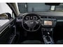 Volkswagen Tiguan 2.0 TSI 4Motion Highline PANO / TREKHAAK / CAMERA