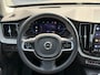 Volvo XC60 T6 Automaat Recharge Ultimate Bright, Elektrisch bedienbaar glazen panoramisch schuif-/kanteldak, Lederen bekleding met ventilatie en verwarming, Adaptieve Cruise Control met Pilot Assist, BLIS Dodehoekdetectie, 20" Lichtmetalen velgen, Luchtvering, Harman Kardon audio