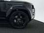 Land Rover Defender 110 P400e 110 X-Dynamic HSE | Schuif-/Kanteldak | Light Oyster | 3D SURROUND CAMERA | 22" Wielen |