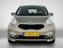 Kia Venga 1.6 CVVT ExecutiveLine Automaat | Parkeersensoren achter | Achteruitrijcamera | Navigatiesysteem | Navigatie | Keyless start | Airco | Stoel en Stuurverwarming | 51.123 km! |