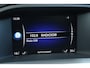 Volvo V60 2.0 T4 BNS Sport | Schuifdak | Trekh. | Camera | Stoelverw. | BI-Xenon | 18" LMV | Alarm 3 | Stoelverw. | Climate & Cruise C. | Schuifdak | Trekh. | Camera | Stoelverw. | BI-Xenon | 18" LMV | Alarm 3 | Stoelverw. | Climate & Cruise C. |