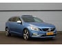 Volvo V60 2.0 T4 BNS Sport | Schuifdak | Trekh. | Camera | Stoelverw. | BI-Xenon | 18" LMV | Alarm 3 | Stoelverw. | Climate & Cruise C. | Schuifdak | Trekh. | Camera | Stoelverw. | BI-Xenon | 18" LMV | Alarm 3 | Stoelverw. | Climate & Cruise C. |