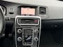 Volvo V60 2.0 T4 Business Sport | Schuifdak | Trekh. | Camera | Stoelverw. | BI-Xenon | 18" LMV | Alarm 3 | Stoelverw. | Climate & Cruise C. | Schuifdak | Trekh. | Camera | Stoelverw. | BI-Xenon | 18" LMV | Alarm 3 | Stoelverw. | Climate & Cruise C. |