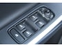 Volvo V60 2.0 T4 BNS Sport | Schuifdak | Trekh. | Camera | Stoelverw. | BI-Xenon | 18" LMV | Alarm 3 | Stoelverw. | Climate & Cruise C. | Schuifdak | Trekh. | Camera | Stoelverw. | BI-Xenon | 18" LMV | Alarm 3 | Stoelverw. | Climate & Cruise C. |