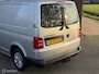 Volkswagen Transporter 2.0 TDI Highline 3-Zits Cruise Trekhaak Navigatie Verwarmde Voorruit