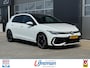 Volkswagen Golf 8.5 1.5 ETSI R-LINE DSG Black Style150pk Panoramadak Matrix LED