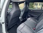 Volkswagen Golf 8.5 1.5 ETSI R-LINE DSG Black Style150pk Panoramadak Matrix LED
