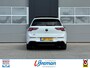 Volkswagen Golf 8.5 1.5 ETSI R-LINE DSG Black Style150pk Panoramadak Matrix LED