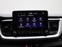 Kia Stonic 1.0 T-GDi MHEV DynamicLine | Apple Carplay/ Android Auto | Camera | Climate Control | Parkeersensoren | Cruise Control |