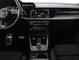 Audi A3 30 TFSI S edition | Stoelverwarming | Park Assist | Carplay | Sportstoelen | Half leder | Virtual Cockpit | Full LED | Navigatie | Bluetooth | Climate control | Cruise control