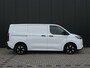 Ford E-Transit Custom 320 L1H1 Trend 65 kWh | 2300kg trekgewicht! | LED | Stoelverwarming | CarPlay/Android Auto | Camera | Verwarmde Voorruit