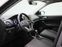 Volkswagen T-Cross 1.0 TSI Life Edition 116 PK | Automaat | Airco | Achteruitrijcamera | Apple CarPlay En Android Auto | Parkeersensoren Achter | Privacy Glas | Digitale Cockpit