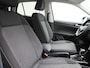 Volkswagen T-Cross 1.0 TSI Life Edition 116 PK | Automaat | Airco | Achteruitrijcamera | Apple CarPlay En Android Auto | Parkeersensoren Achter | Privacy Glas | Digitale Cockpit