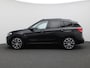 BMW X1 xDrive25e eDrive Edition 220PK Aut. SOH 88%, Pano-Schuifdak, M-Sport, Head-Up Display, Alarm, Trekhaak, 18" LM Velgen, Lederen Bekleding, Achteruitrijcamera, Stoelverwarming