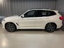 BMW X3 xDrive30e High Executive M Sport 19"/Leder/Panoramadak/Harman Kardon/Dodehoek/Sport Steering/Stoelverwarming/Sfeerverlichting/Camera/Apple Carplay & Android Auto