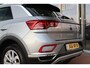 Volkswagen T-Roc 1.5TSI 150PK AUTOMAAT STYLE Navi Carplay | Adapt.Cruise | Electr.Klep | Camera | Keyless | Stoel/stuurverw. | IQ Light |
