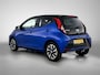 Toyota Aygo 1.0 VVT-i x-cite ultimate | Premium uitgevoerd | Two Tone |