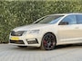 Skoda Octavia Combi 2.0 TSI RS 230 Business, NAVI, CRUISE, CLIMATE CONTROL, STOELVERWARMING, ELEKTRISCHE KOFFERKLEP, LED, PDC, LICHTMETAAL 18"
