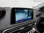 Peugeot 3008 1.2 PureTech Blue Lease Premium Avantage (APPLE CARPLAY,LED,KEYLESS,DIGITAAL DISPLAY,CAMERA,TREKHAAK,LM-VELGEN)