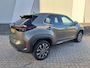 Toyota Yaris Cross 1.5 Hybrid First Edition | Navi | Apple/Android auto | Ad Cruise | LM velgen | All season banden |