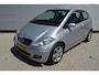 Mercedes-Benz A-klasse 170 Avantgarde | Leder | PDC | Stoelverwarming | Airco.