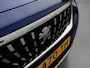 Peugeot 3008 1.2 PureTech GT Line (APPLE CARPLAY,LED,DODEHOEK,DIGITAAL DISPLAY,KEYLESS,CAMERA,LM-VELGEN,SPORTSTOELEN,CRUISE)