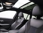 BMW 3-Serie Touring 330e xDrive High Executive | M SPORT | PORTIMAO BLAU | PANORAMA/SCHUIF-KANTELDAK |