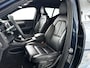 Volvo XC40 Recharge Twin Plus | Parkeercamera | Stoel- en Stuurverwarming | Cruise Control