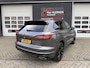 Volkswagen Touareg 3.0 TSi eHybrid 4MOTION R TREKHAAK PANO luchtvering