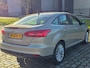 Ford Focus 1.0 Titanium Navigatie airco cruis control parkeer sensor