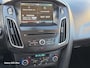 Ford Focus 1.0 Titanium Navigatie airco cruis control parkeer sensor