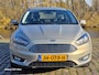 Ford Focus 1.0 Titanium Navigatie airco cruis control parkeer sensor
