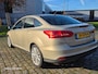 Ford Focus 1.0 Titanium Navigatie airco cruis control parkeer sensor